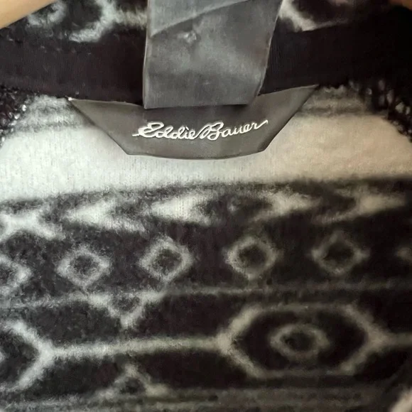 EDDIE BAUER | Lightweight Aztec Print Fleece Half Zip Sz XS - Picture 8 of 8